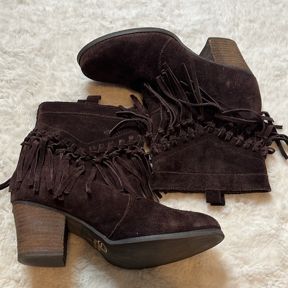Fringe Suede Ankle Boots - Brown - Picture 4 of 5